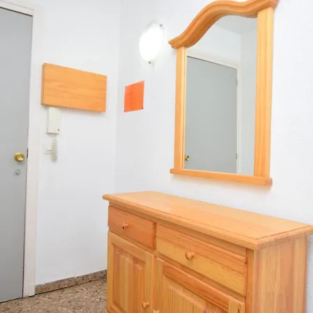 Homeholidaysrentals Calafats I Apartment *