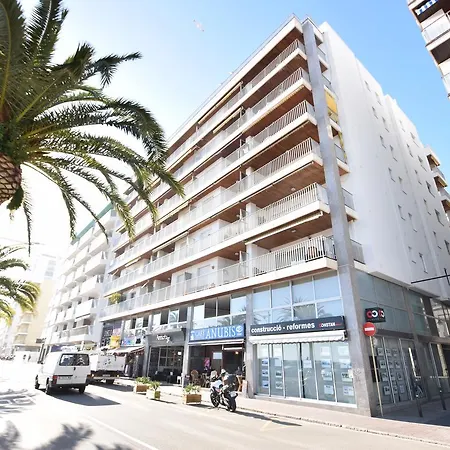 Homeholidaysrentals Calafats I Apartmán *